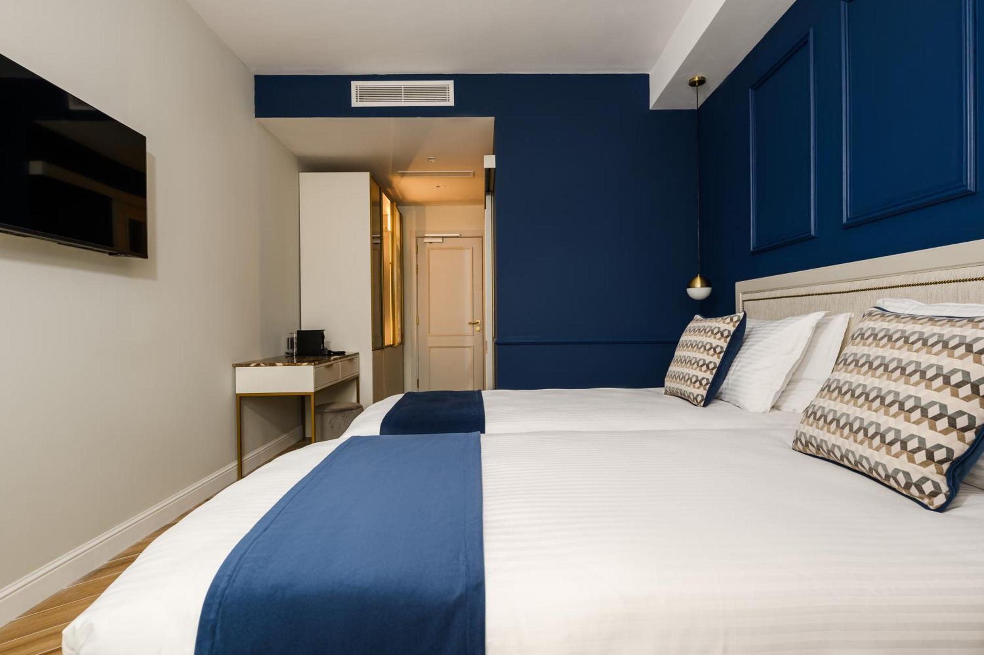 XVI Suites - Adults Only Naxxar Екстер'єр фото